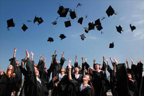 College Graduates: Conquer Your Summer with These Powerful Habits